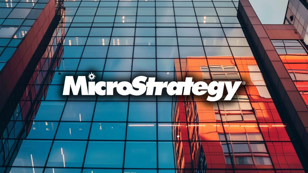 MicroStrategy — крупнейший холдер биткоинов. Как покупка BTC влияет на акции компании